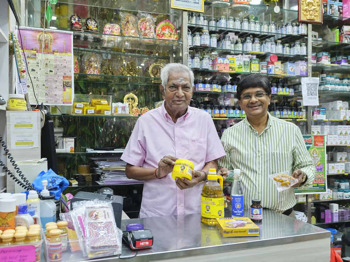 Jothi Store founder Murugaia Ramachandra and his son Chandra Rajakumar