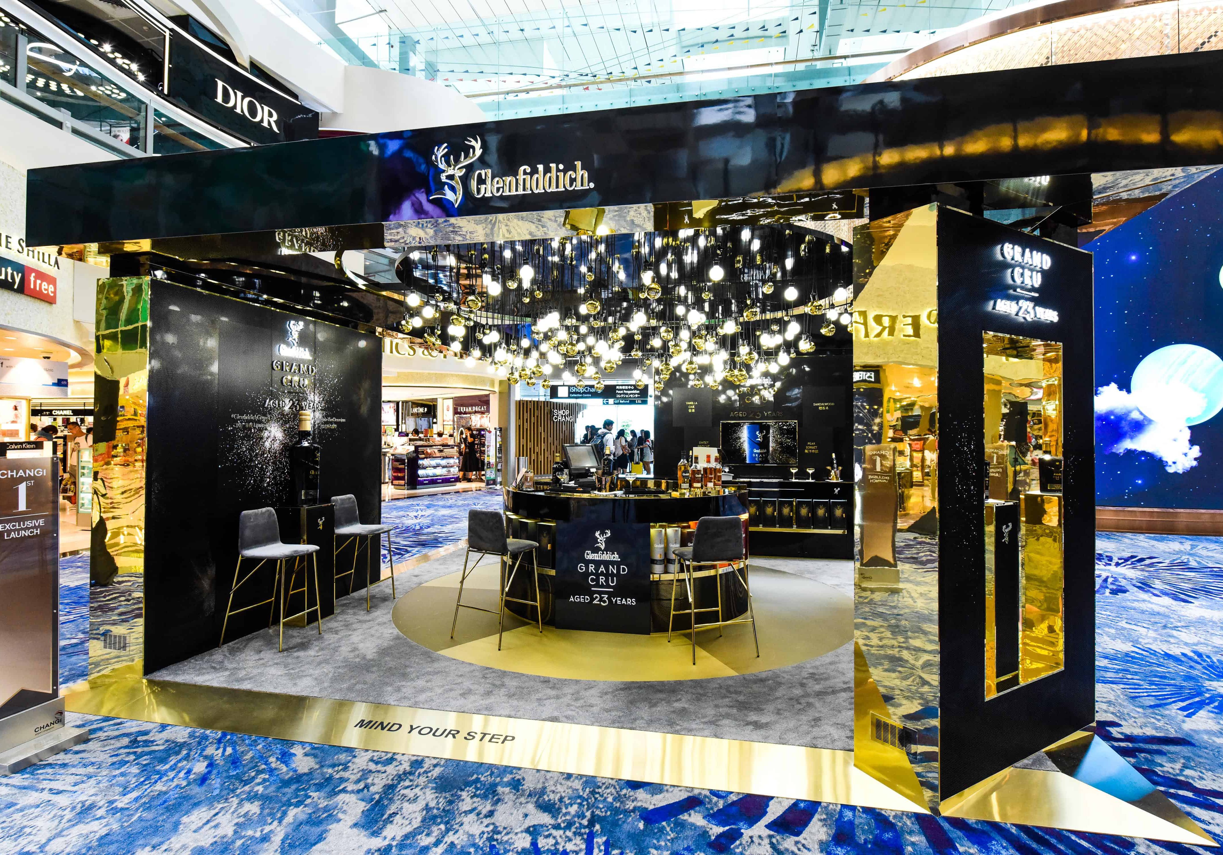 Glenfiddich Grand Cru - T3 Departures Outpost2